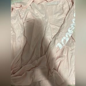 holister long sleeve shirt